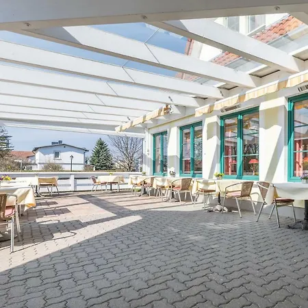 Altglowe Hotel Garni