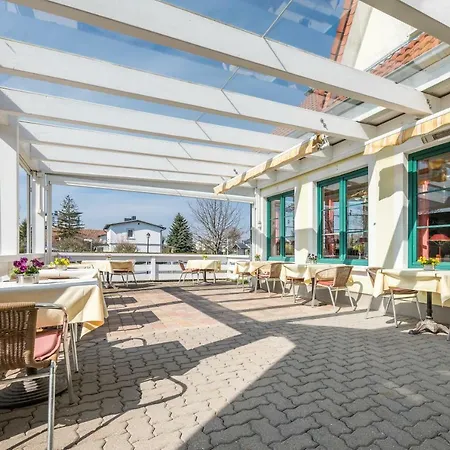 Altglowe Hotel Garni Glowe