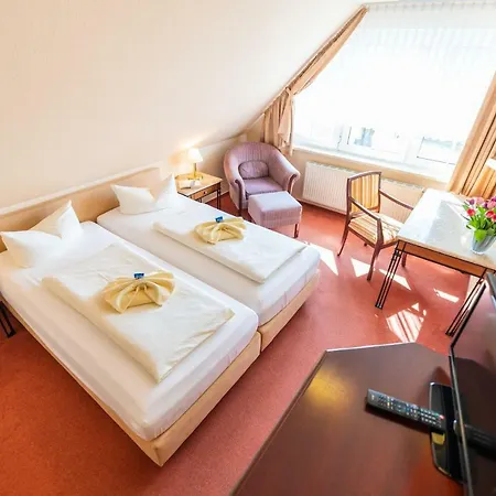 Altglowe Hotel Garni Hotel Glowe