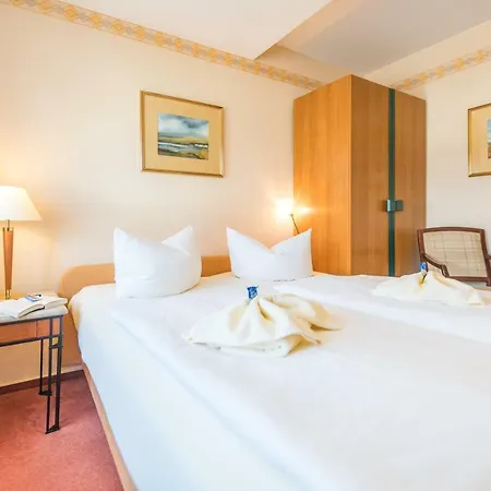 Hotel Altglowe Hotel Garni Glowe