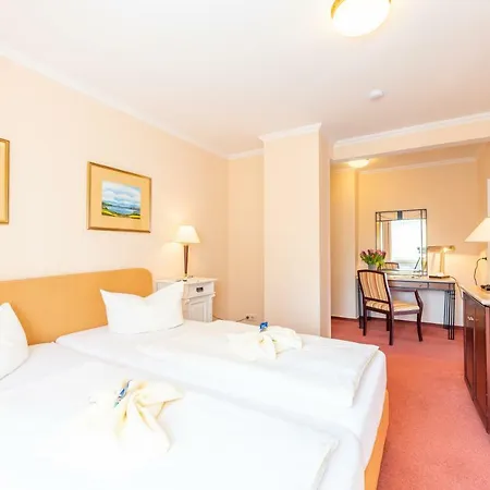 Altglowe Hotel Garni Glowe