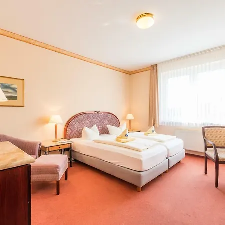 Altglowe Hotel Garni Hotel Glowe