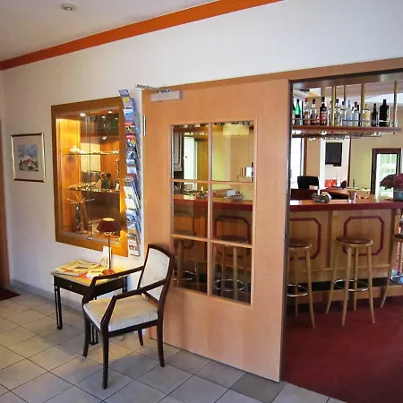 Altglowe Hotel Garni